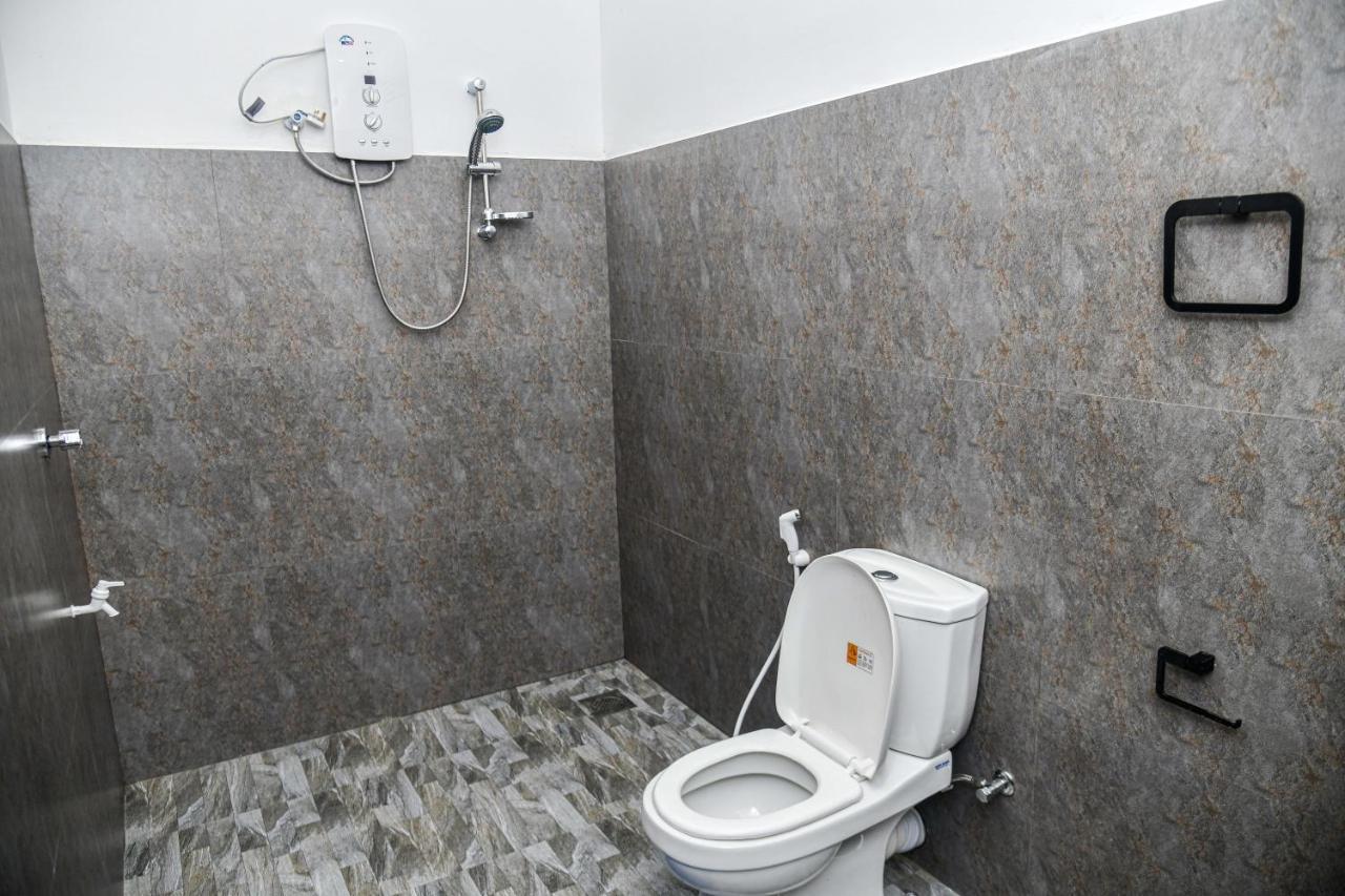 Clay House Otel Udawalawe Dış mekan fotoğraf