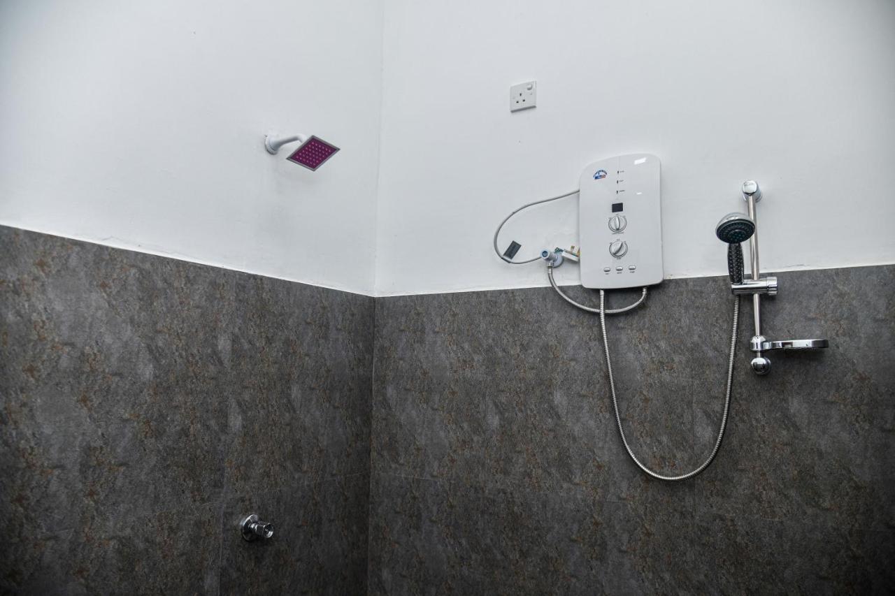 Clay House Otel Udawalawe Dış mekan fotoğraf